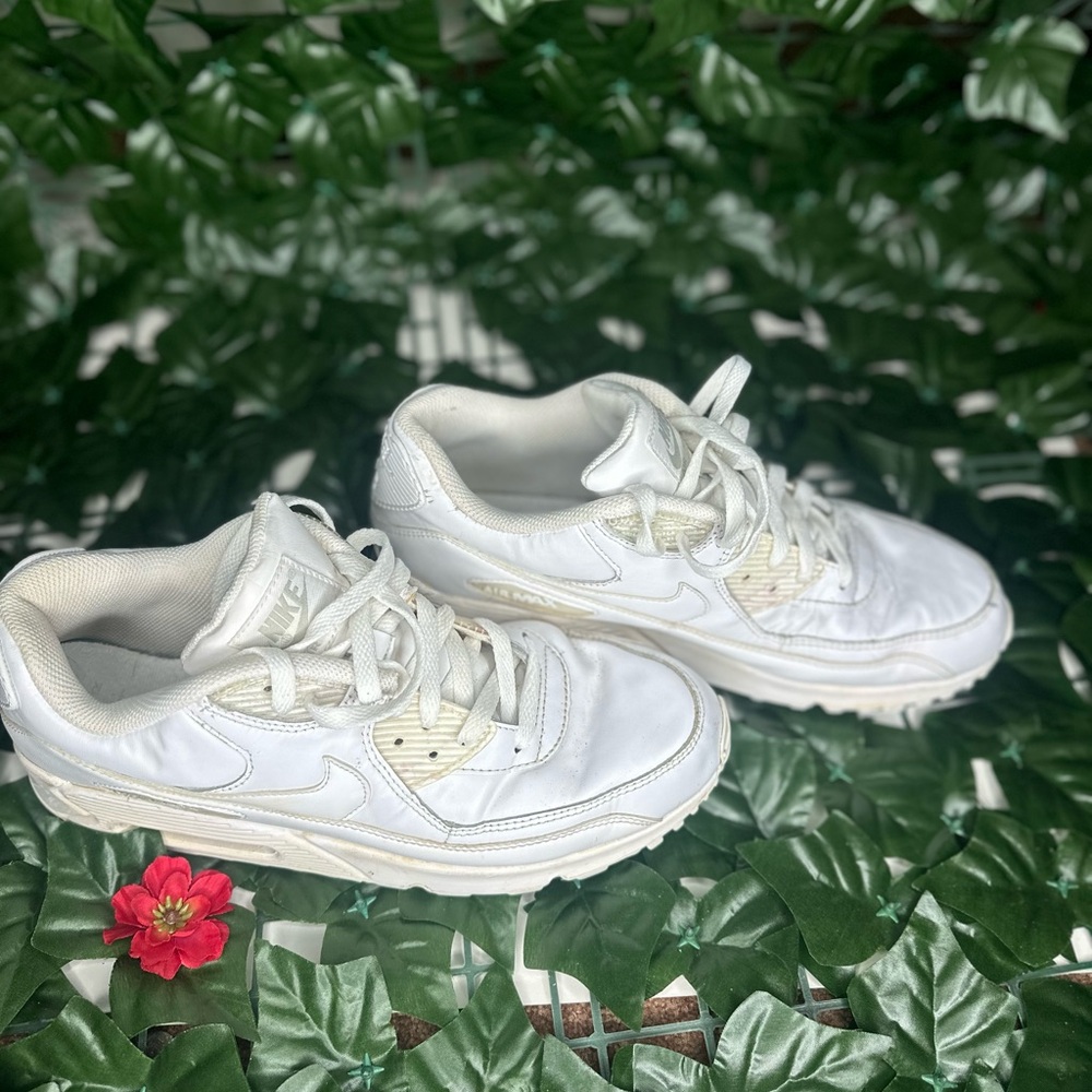 NIKE AIR